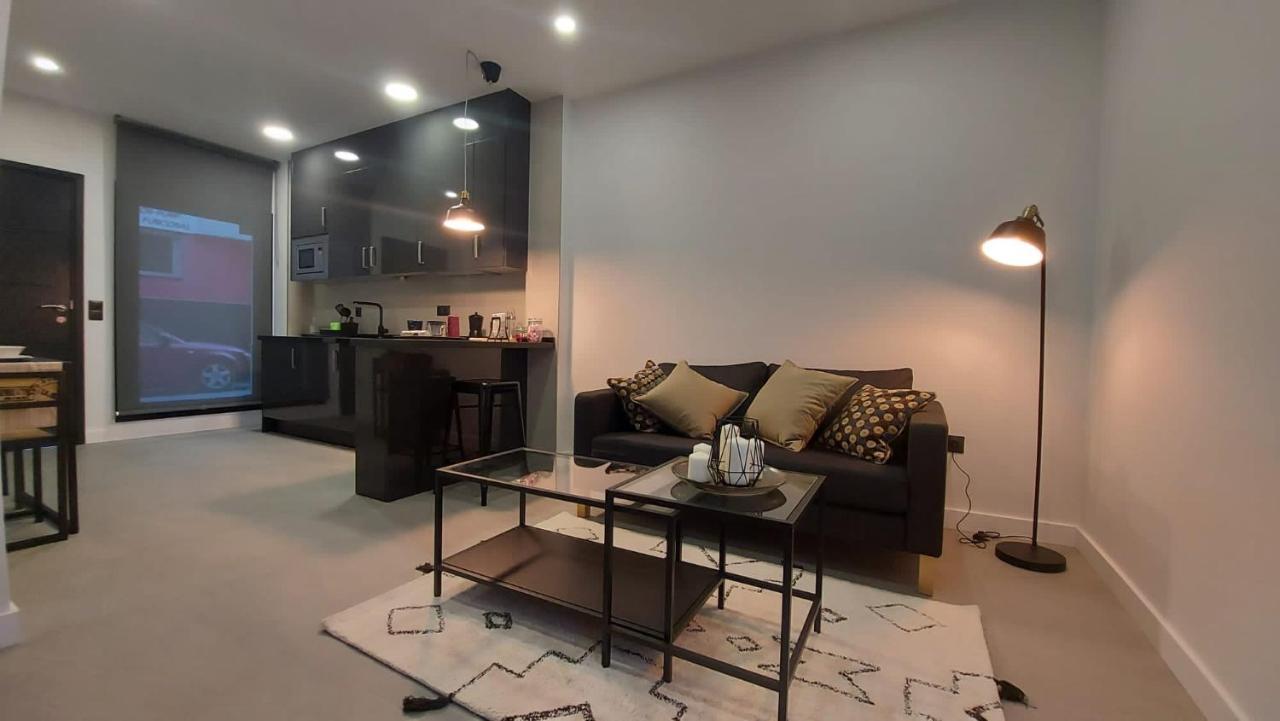 Love Rent4 Malaga Mercedes Luaran gambar