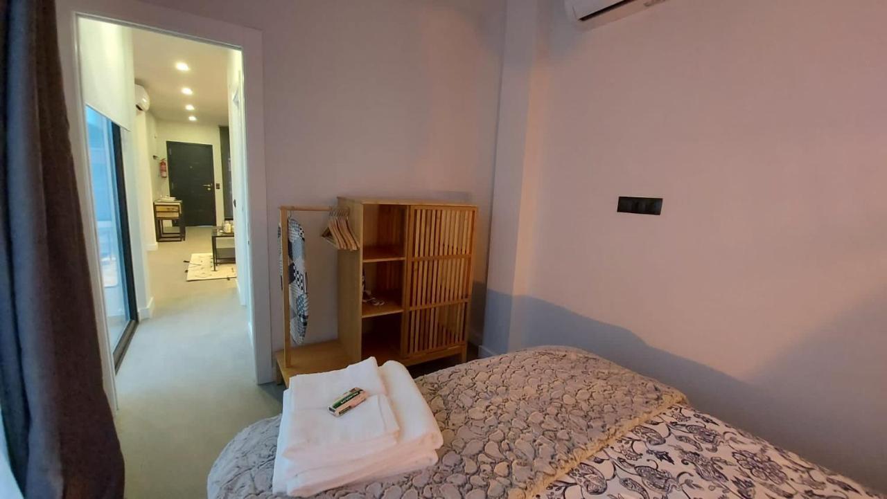 Love Rent4 Malaga Mercedes Luaran gambar